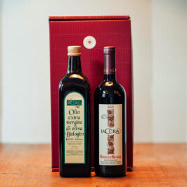Geschenkpaket Rotwein und Olivenöl